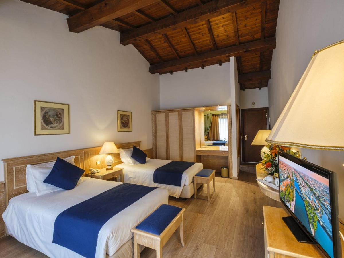 Hotel Orologio فيرّارا المظهر الخارجي الصورة