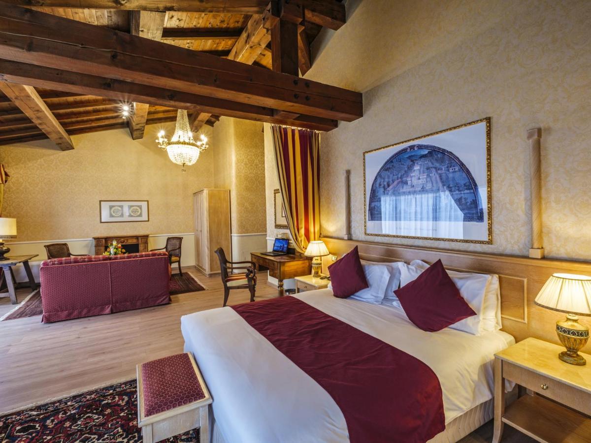 Hotel Orologio فيرّارا المظهر الخارجي الصورة