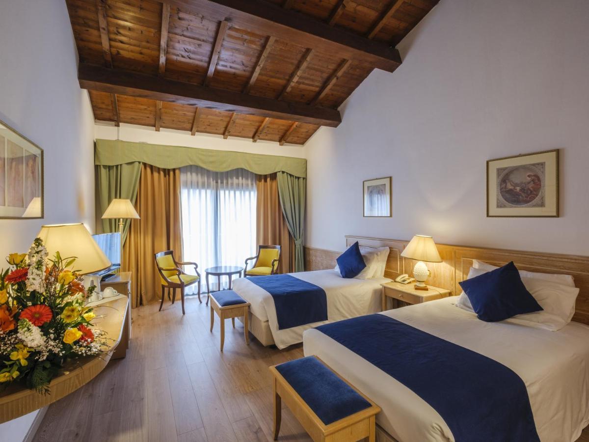 Hotel Orologio فيرّارا المظهر الخارجي الصورة